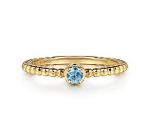 14k Yellow Gold Blue Topaz Ring