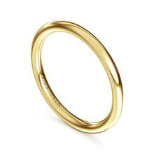 Load image into Gallery viewer, 14k Yellow Gold Wedding Band
