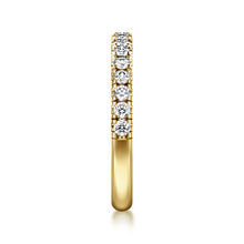 Load image into Gallery viewer, 14k Yellow Gold Diamond Band
