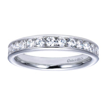 Load image into Gallery viewer, 14k White Gold Diamond Band

