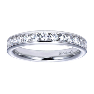 14k White Gold Diamond Band