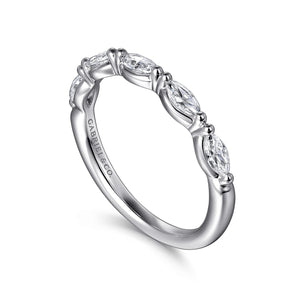 14k White Gold Diamond Band