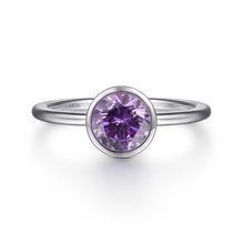 Load image into Gallery viewer, Sterling Silver Amethyst Ring
