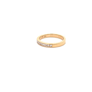 14k Yellow Gold Diamond Band