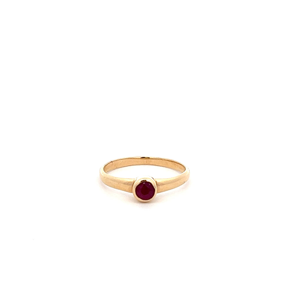 14k Yellow Gold Ruby Ring