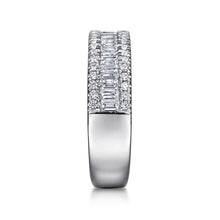 Load image into Gallery viewer, 14k White Gold Diamond Ring
