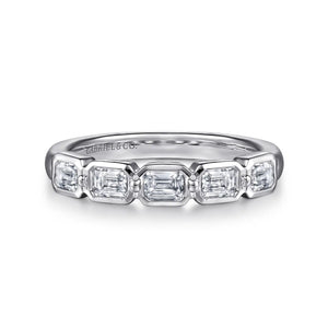 14k White Gold Diamond Ring