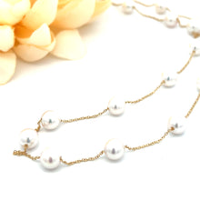 Load image into Gallery viewer, 14k Yellow Gold Pearl Necklace
