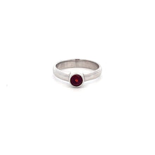 Load image into Gallery viewer, Sterling Silver Garnet Ring

