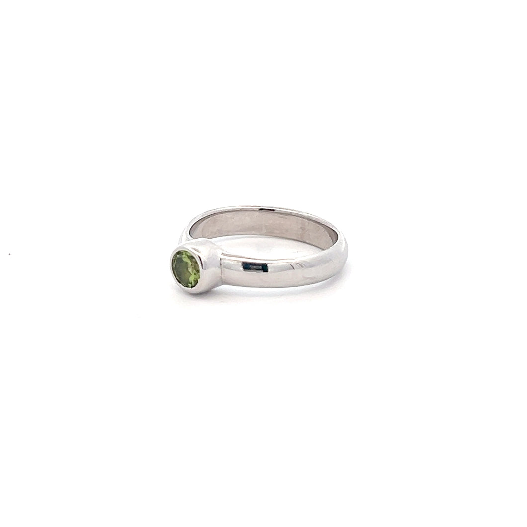 Sterling Silver Peridot Ring