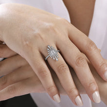 Load image into Gallery viewer, 14k White Gold Diamond Ring
