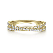 Load image into Gallery viewer, 14k Yellow Gold Diamond Ring
