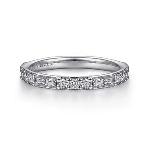 14k White Gold Diamond Ring