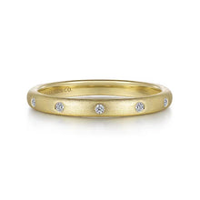Load image into Gallery viewer, 14k Yellow Gold Diamond Ring
