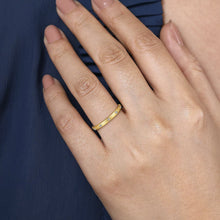 Load image into Gallery viewer, 14k Yellow Gold Diamond Ring
