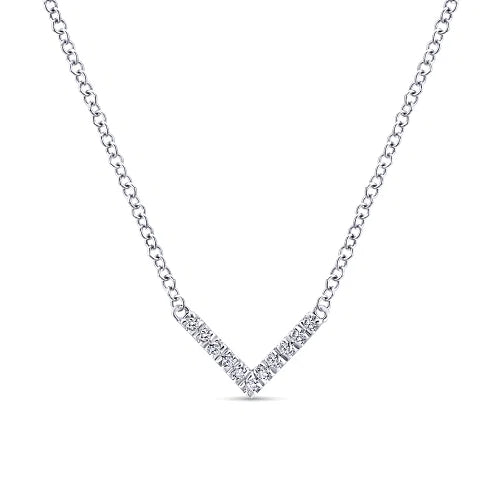 14k White Gold Diamond Necklace