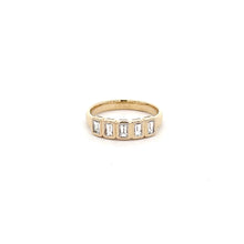 Load image into Gallery viewer, 14k Yellow Gold Diamond Ring
