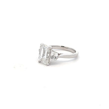 Load image into Gallery viewer, 14k White Gold Lab Grown Diamond Ring
