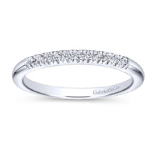 Load image into Gallery viewer, 14k White Gold Diamond Ring
