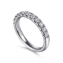 Load image into Gallery viewer, 14k White Gold Diamond Ring
