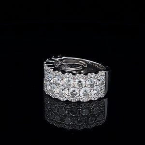 18k White Gold Diamond Ring