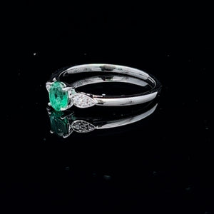 14k White Gold Emerald and Diamond Ring