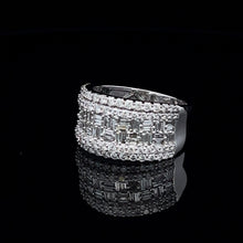 Load image into Gallery viewer, 14k White Gold Diamond Ring
