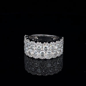 18k White Gold Diamond Ring