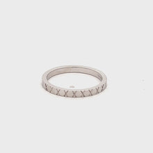 Load and play video in Gallery viewer, 14k White Gold Ring
