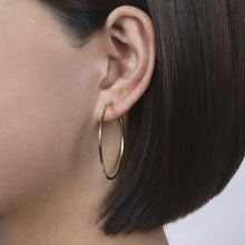 Load image into Gallery viewer, 14k Yellow Gold Hoop Earrings
