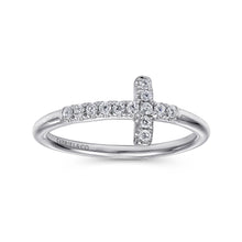 Load image into Gallery viewer, 14k White Gold Diamond Ring
