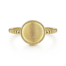 Load image into Gallery viewer, 14k Yellow Gold Signet Ring
