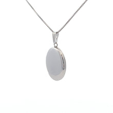 Load image into Gallery viewer, Sterling Silver Engraveable Locket
