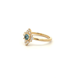 14k Yellow Gold Aquamarine Ring with Diamonds